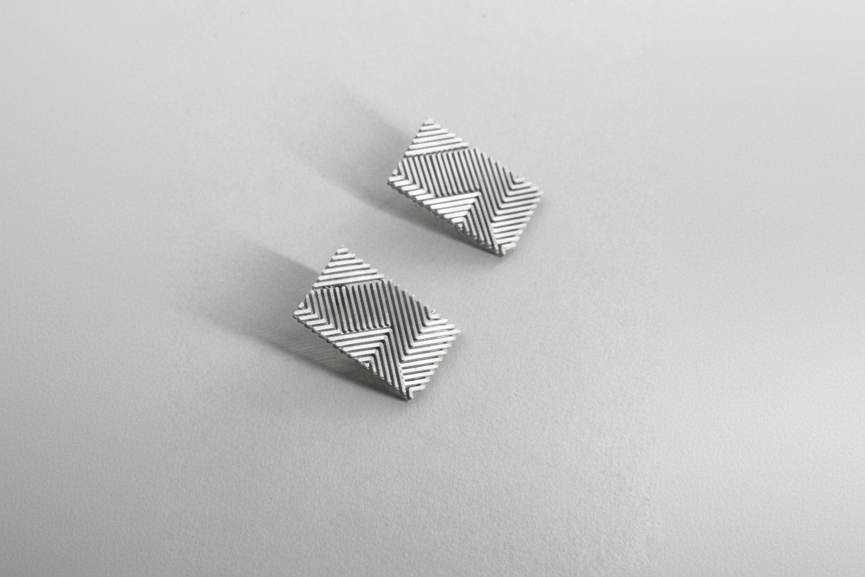  - sustainable bioplastic jewelry - Miette